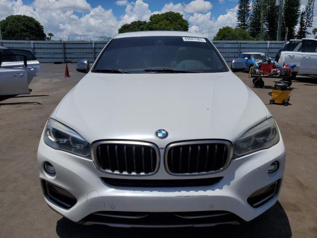 5UXKU2C5XJ0X48819 - 2018 BMW X6 XDRIVE35I WHITE photo 5