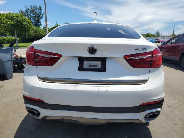 5UXKU2C5XJ0X48819 - 2018 BMW X6 XDRIVE35I WHITE photo 6