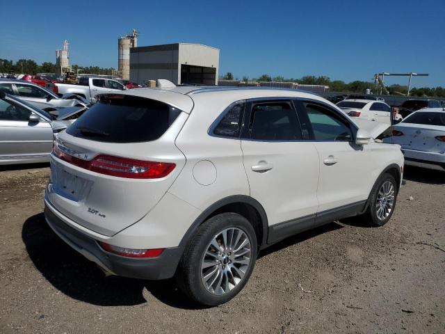 5LMCJ3D90HUL58068 - 2017 LINCOLN MKC RESERVE WHITE photo 3