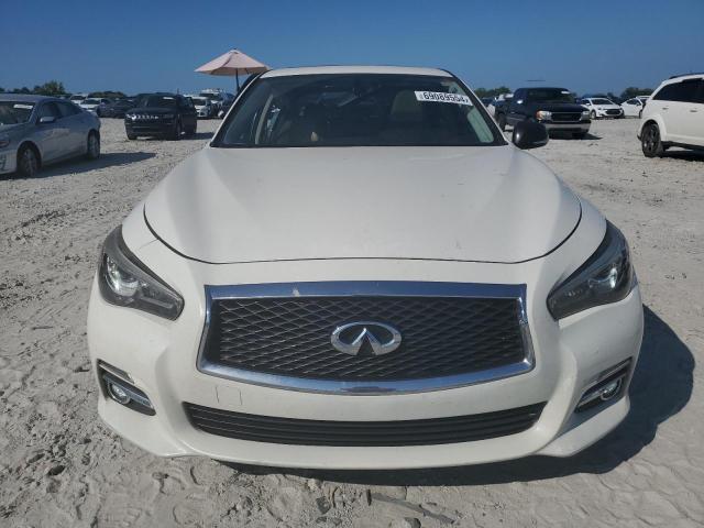 JN1EV7AP8GM301777 - 2016 INFINITI Q50 PREMIUM WHITE photo 5