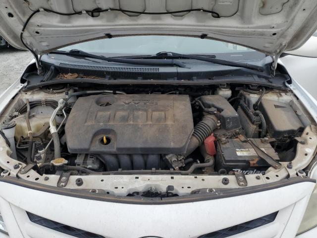 2T1BU4EE9CC805529 - 2012 TOYOTA COROLLA BASE أبيض صورة 11