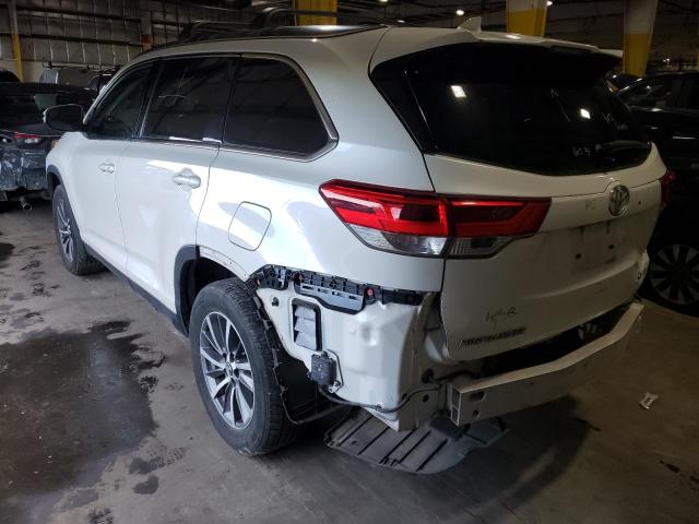 5TDJZRFH0KS571239 - 2019 TOYOTA HIGHLANDER SE WHITE photo 2