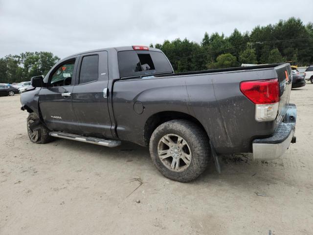 5TFRM5F11BX025511 - 2011 TOYOTA TUNDRA DOUBLE CAB SR5 GRAY photo 2