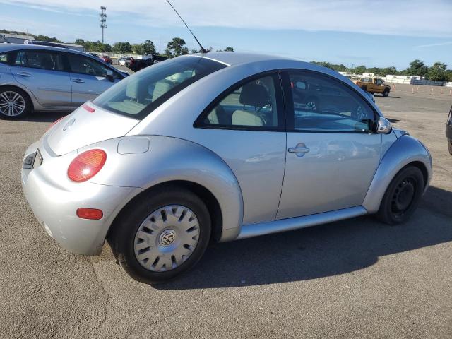 3VWBK31C54M411312 - 2004 VOLKSWAGEN NEW BEETLE GL Արծաթագույն լուսանկար 3