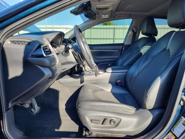 4T1B11HK6JU595363 - 2018 TOYOTA CAMRY L BLUE photo 7