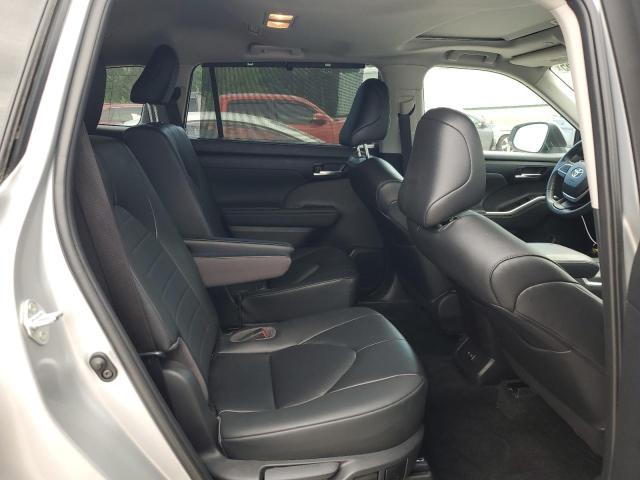 5TDKDRBH7PS521602 - 2023 TOYOTA HIGHLANDER L 银色 照片 11