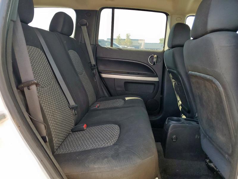 3GNBAADB0AS517422 - 2010 CHEVROLET HHR LS 白色 照片 10