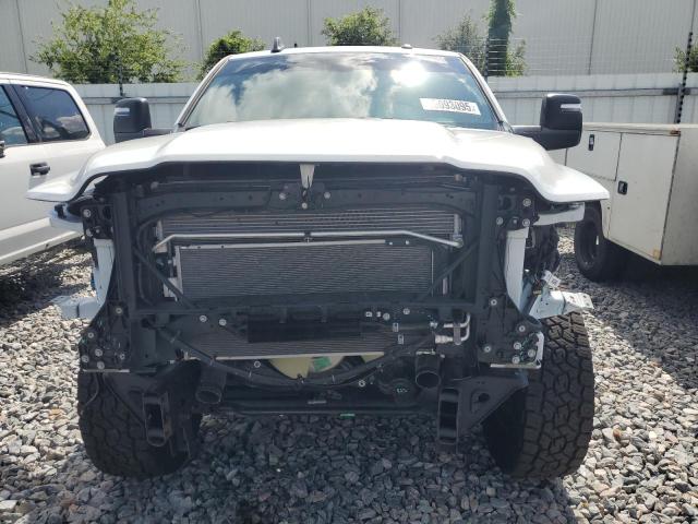 3C6UR5CL5RG305911 - 2024 RAM 2500 TRADESMAN თეთრი ფოტო 5