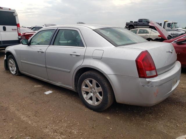 2C3KA53G47H705535 - 2007 CHRYSLER 300 TOURING SILVER photo 2