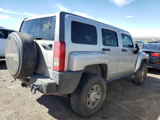 5GTEN13E088197147 - 2008 HUMMER H3 SILVER photo 3