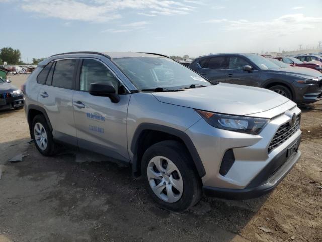 2T3F1RFV9KC023081 - 2019 TOYOTA RAV4 LE Silber Foto 4