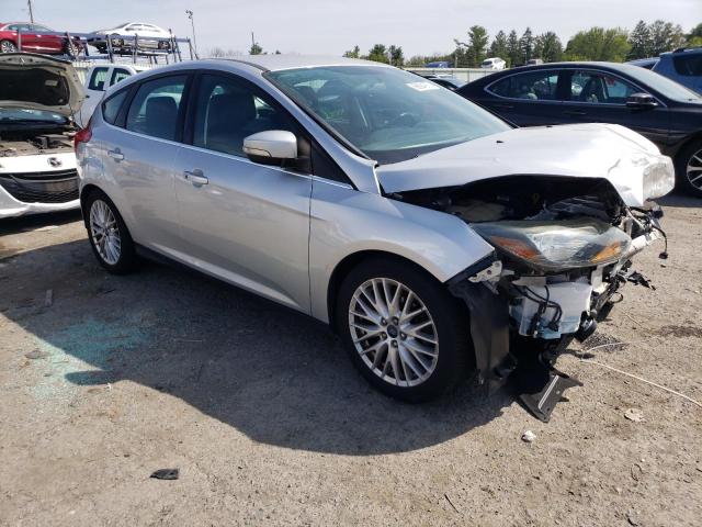 1FADP3N2XEL395602 - 2014 FORD FOCUS TITANIUM SILVER photo 4