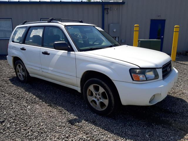 JF1SG65654H754268 - 2004 SUBARU FORESTER 2.5XS თეთრი ფოტო 4