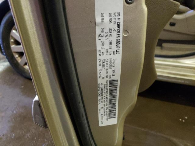 2A4RR8DG9BR617855 - 2011 CHRYSLER TOWN & COU TOURING L GOLD photo 13