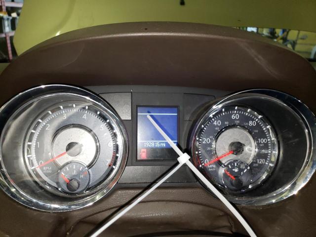 2A4RR8DG9BR617855 - 2011 CHRYSLER TOWN & COU TOURING L GOLD photo 9