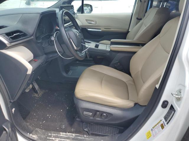 5TDJRKEC1MS007972 - 2021 TOYOTA SIENNA XLE WHITE photo 7