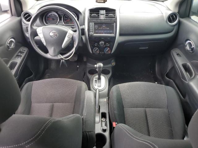 3N1CN7AP7KL817655 - 2019 NISSAN VERSA S Silber Foto 8