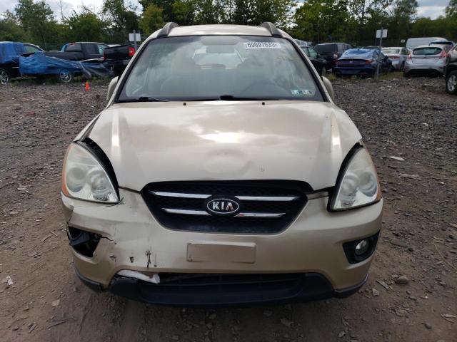 KNAFG525387131919 - 2008 KIA RONDO BASE GOLD photo 5