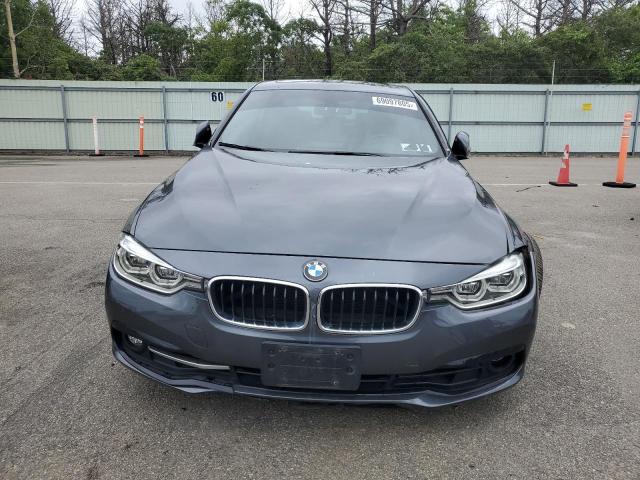 WBA8D9G53JNU72109 - 2018 BMW 330 XI GRAY photo 5