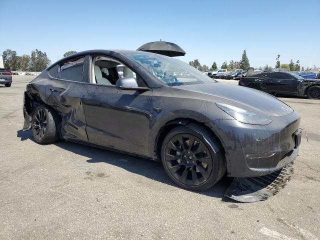 7SAYGAEE6SF243599 - 2025 TESLA MODEL Y GRAY photo 4