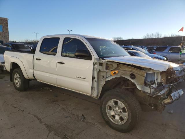 3TMMU4FN0CM043190 - 2012 TOYOTA TACOMA DOUBLE CAB LONG BED WHITE photo 4