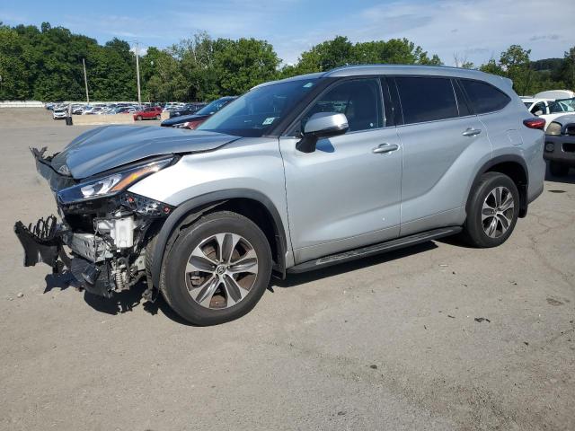 2020 TOYOTA HIGHLANDER XLE, 