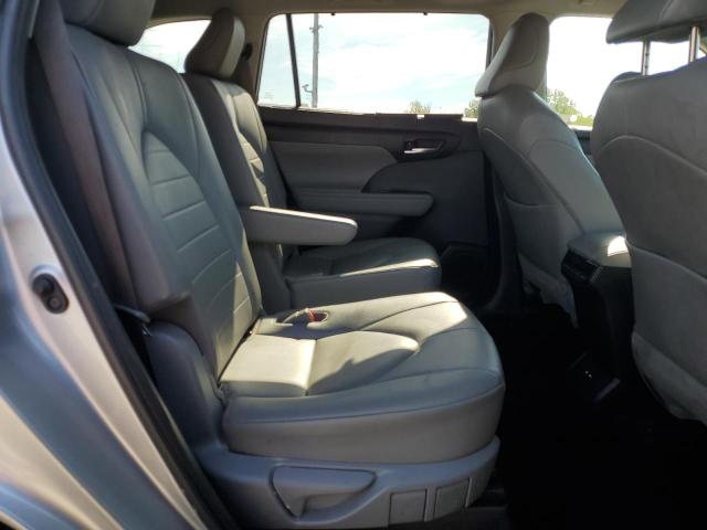 5TDHZRBH1LS500914 - 2020 TOYOTA HIGHLANDER XLE SILVER photo 11