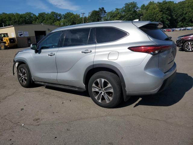 5TDHZRBH1LS500914 - 2020 TOYOTA HIGHLANDER XLE SILVER photo 2
