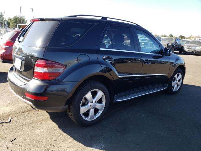 4JGBB8GB1BA719811 - 2011 MERCEDES-BENZ ML 350 4MATIC BLACK photo 3