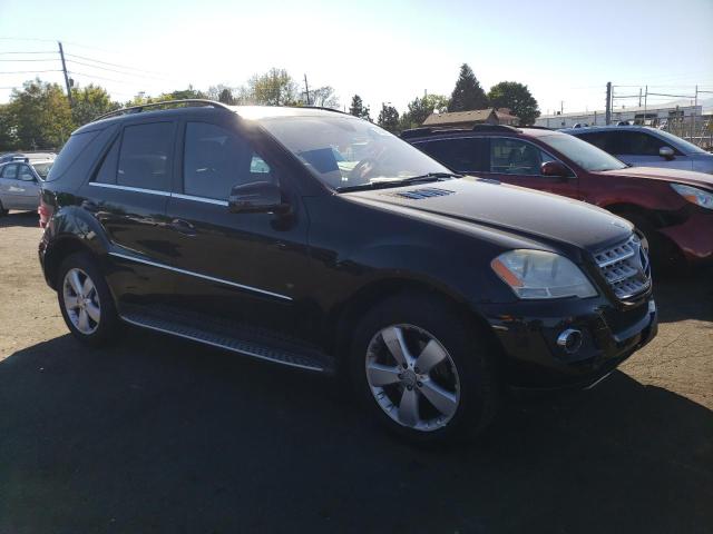 4JGBB8GB1BA719811 - 2011 MERCEDES-BENZ ML 350 4MATIC BLACK photo 4