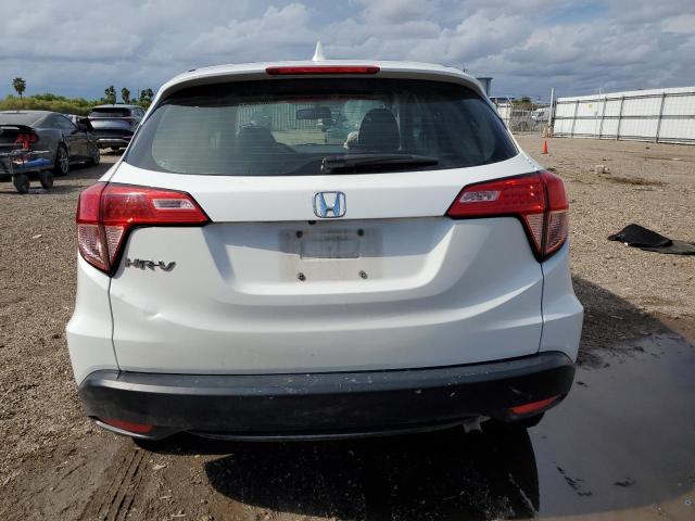 3HGRU5833HM017196 - 2017 HONDA HR-V WHITE photo 6