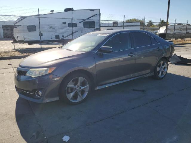 2014 TOYOTA CAMRY SE, 
