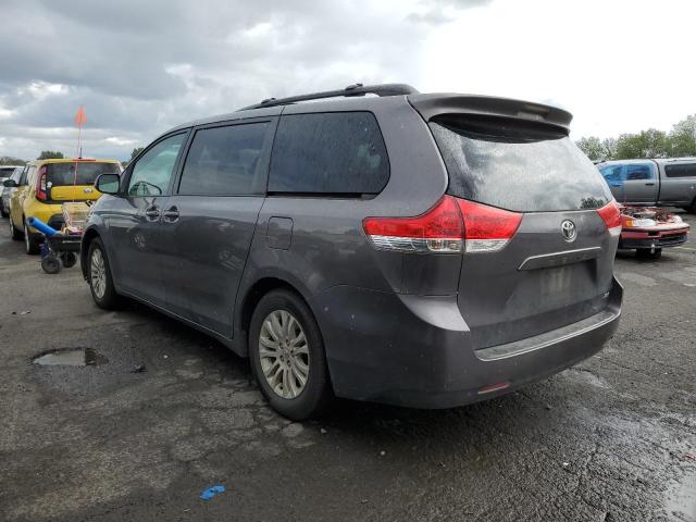 5TDYK3DC2BS165891 - 2011 TOYOTA SIENNA XLE GRAY photo 2