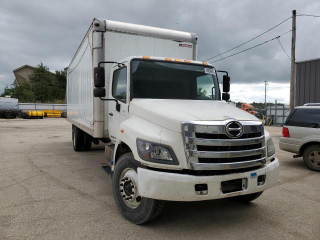 5PVNJ8JV9G4S62839 - 2016 HINO 258/268 WHITE photo 4