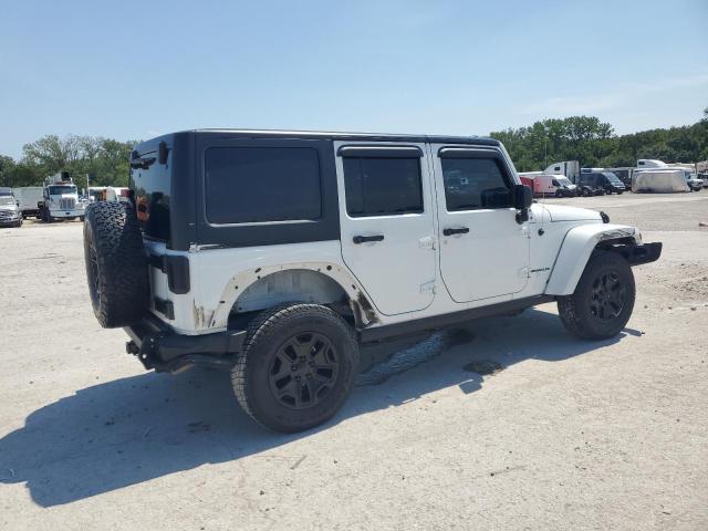 1C4BJWEG8GL255745 - 2016 JEEP WRANGLER U SAHARA WHITE photo 3