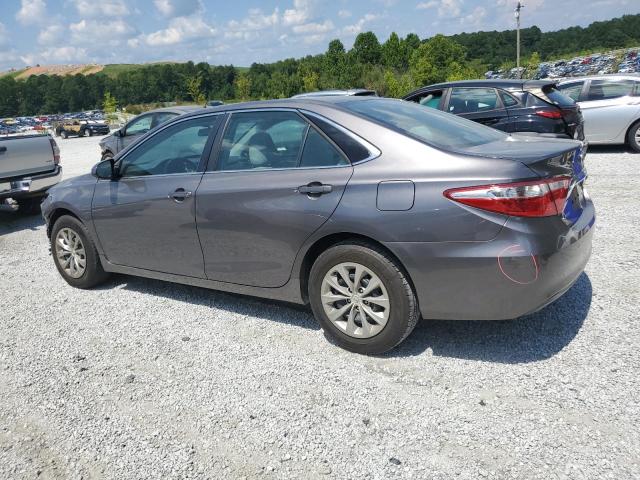 4T1BF1FK4FU093351 - 2015 TOYOTA CAMRY LE 灰色 照片 2