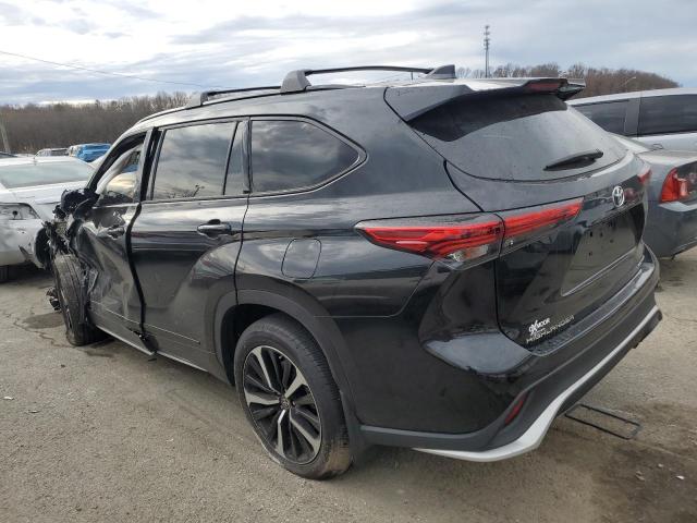 5TDLZRBH6NS188523 - 2022 TOYOTA HIGHLANDER XSE BLACK photo 2