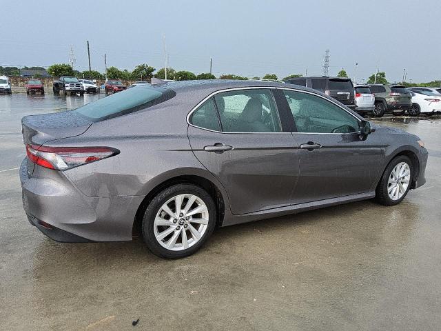 4T1C11AK9PU834847 - 2023 TOYOTA CAMRY LE 灰色 照片 3