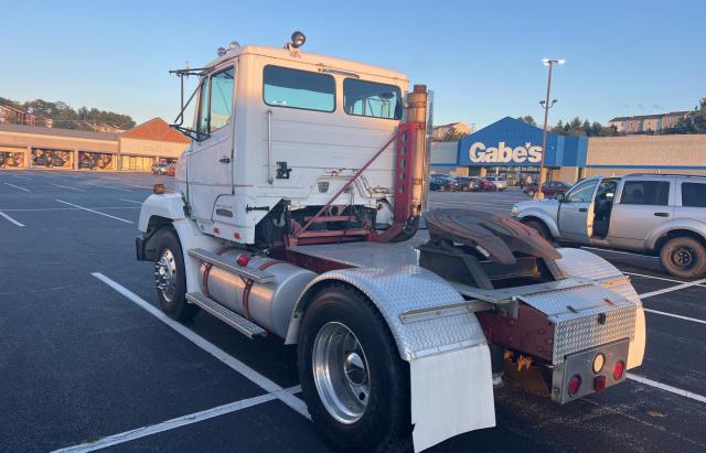 1FUWZKYA9ML412360 - 1991 FREIGHTLINER CONVENTION FLC112 WHITE photo 3