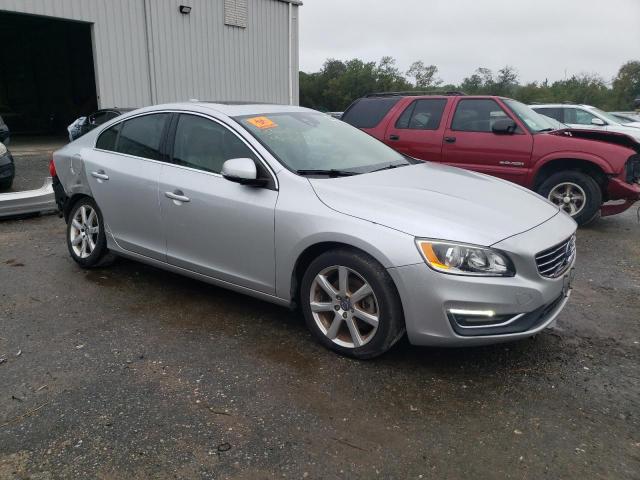 YV126MFK1G2394169 - 2016 VOLVO S60 PREMIER SILVER photo 4