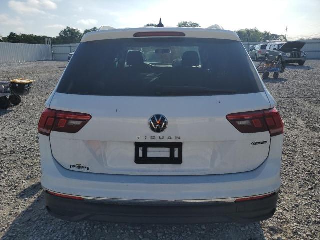 3VV0B7AX1NM116926 - 2022 VOLKSWAGEN TIGUAN S WHITE photo 6