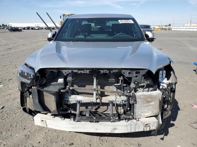 5TFNA5DB4PX125709 - 2023 TOYOTA TUNDRA CREWMAX PLATINUM ვერცხლისფერი ფოტო 5