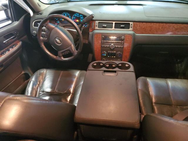 1GCHK29628E214826 - 2008 CHEVROLET SILVERADO K2500 HEAVY DUTY WHITE photo 8