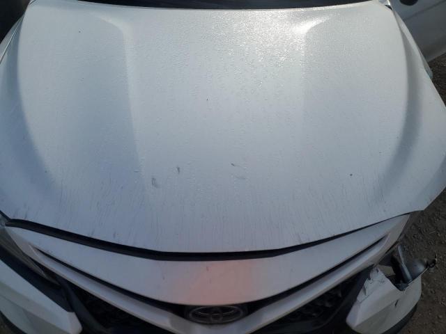 4T1B61HK8KU179639 - 2019 TOYOTA CAMRY XSE WHITE photo 11