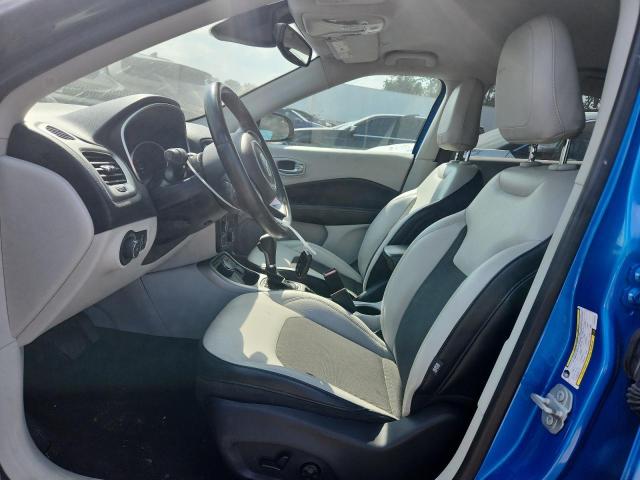 3C4NJDBBXJT402279 - 2018 JEEP COMPASS LATITUDE BLUE photo 7