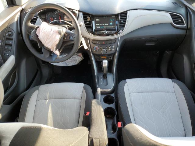 3GNCJPSB5HL250762 - 2017 CHEVROLET TRAX 1LT Gümüş foto 8