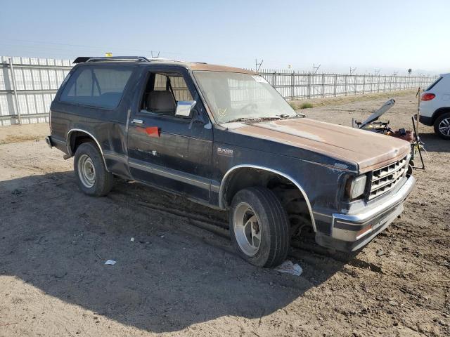 1GNCS18Z0K8233209 - 1989 CHEVROLET BLAZER S10 BLACK photo 4