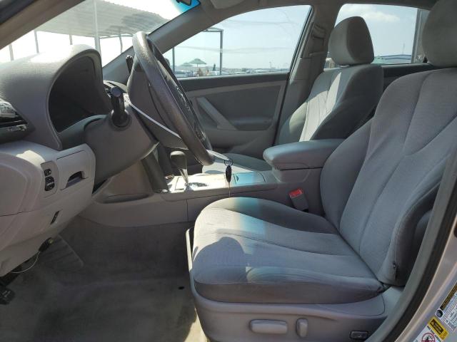 4T1BF3EK6AU060955 - 2010 TOYOTA CAMRY BASE ვერცხლისფერი ფოტო 7