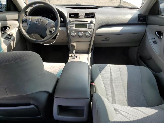 4T1BF3EK6AU060955 - 2010 TOYOTA CAMRY BASE ვერცხლისფერი ფოტო 8