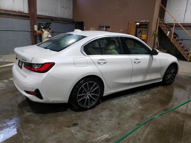 3MW5R7J04M8C08278 - 2021 BMW 330XI WHITE photo 3